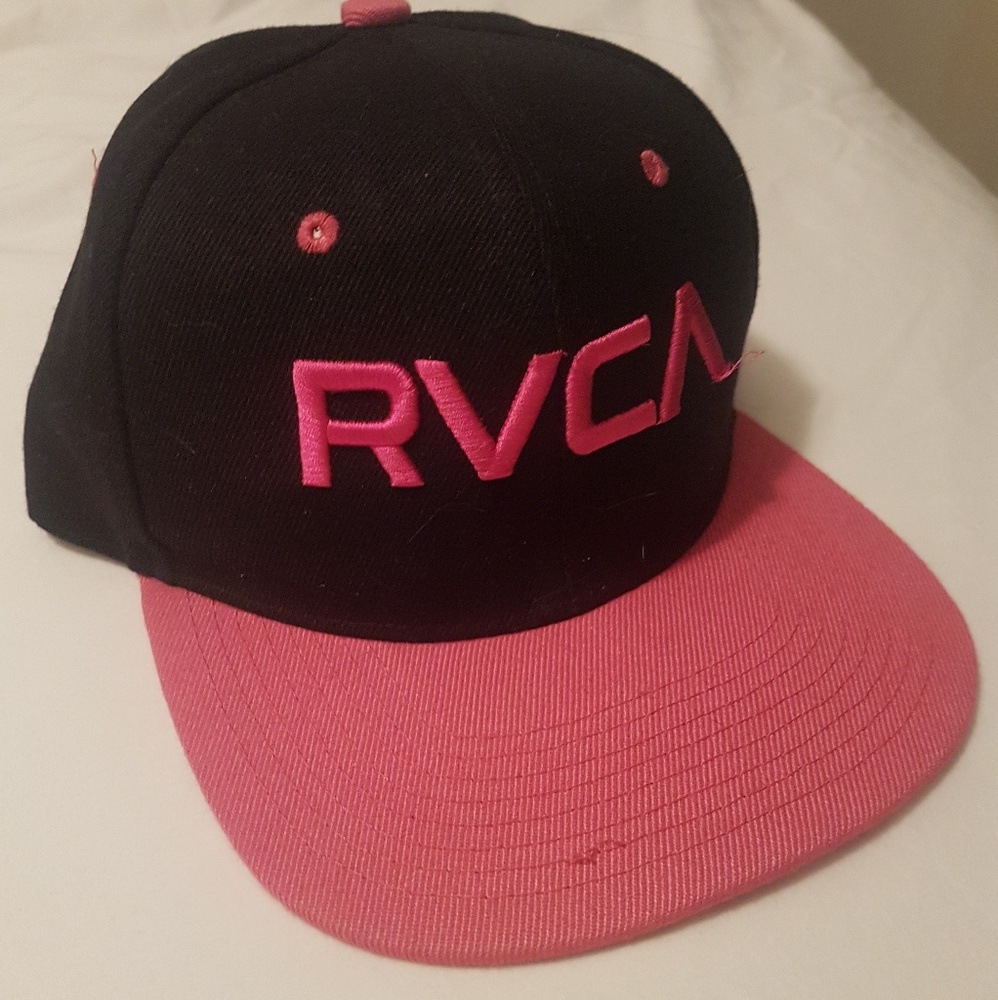 RVCA women's snapback